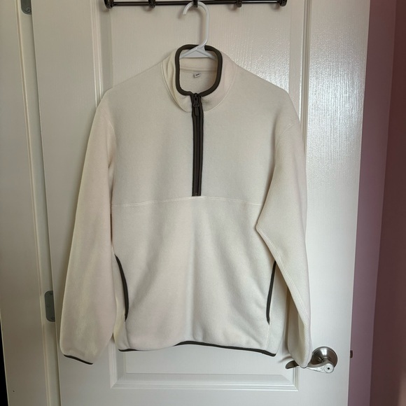 Uniqlo Fleece Quarter Zip - Picture 2 of 4